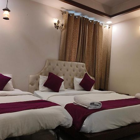 Hotel Agra Grande By Goyal Hoteliers Eksteriør billede