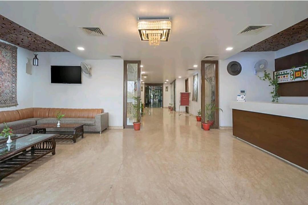 Hotel Agra Grande By Goyal Hoteliers Eksteriør billede