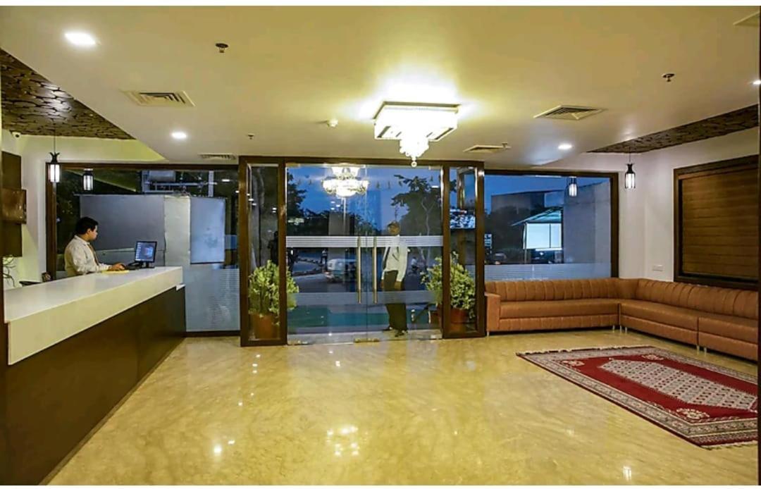 Hotel Agra Grande By Goyal Hoteliers Eksteriør billede
