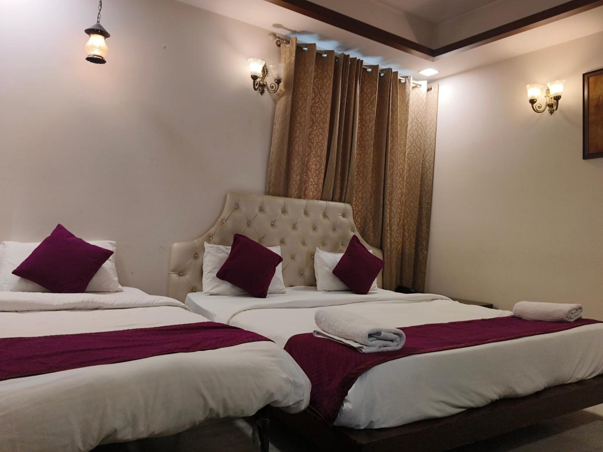 Hotel Agra Grande By Goyal Hoteliers Eksteriør billede